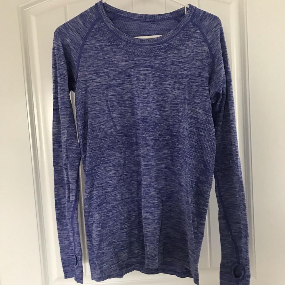 Lululemon long sleeve lightweight shirt